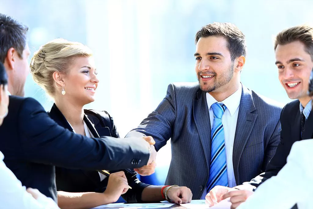 تقویت مکالمه زبان آلمانی با 8 روش